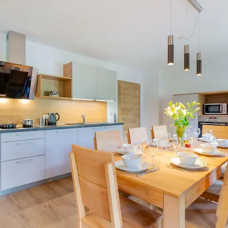 Apartment Beautiful In Salzburg With Balcony Bramberg am Wildkogel